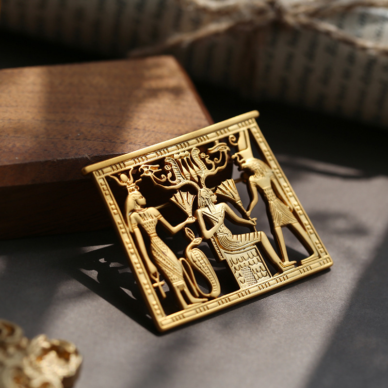 Classic Women Men Hollow Squar - Women Accessories Egypt 评论和价格