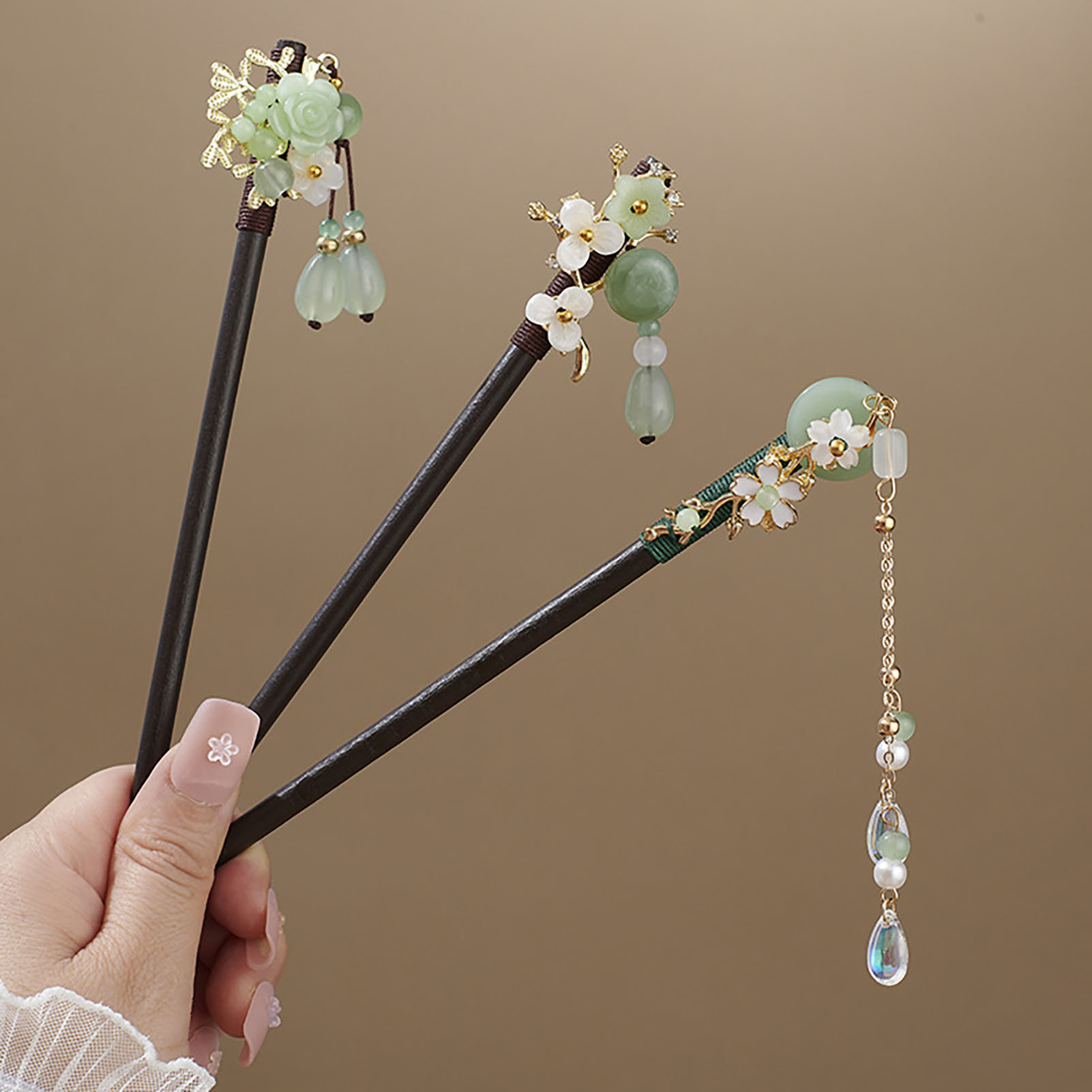 Chinese Style Flower Tassel Ha - Women Accessories On Sale 评论和价格