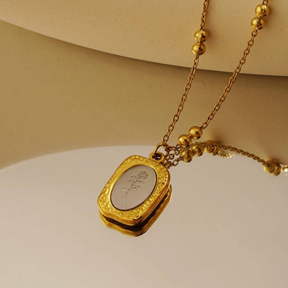 Stainless Steel Fashion Rose F - Coin Necklace Delicate 评论和价格