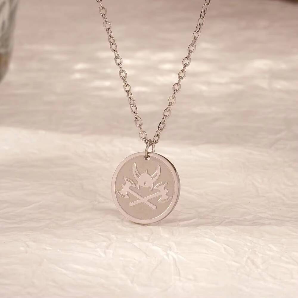 Gold Plated Viking Axe Pendant - Coin Necklace Delicate 评论和价格